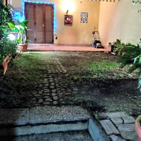 Bebadamo Ed Eva Villaggio del Fanciullo Exterior foto